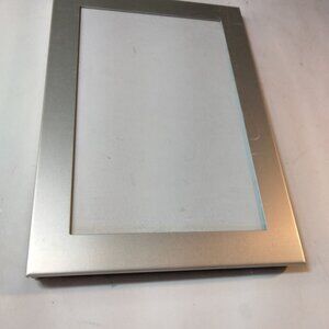 Silver Metal Picture Frame Industrial Minimalist Easel Shelf Desktop 4 x 6